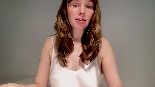 Snapshot of Nikki_Mimimi chatting on 11, 10, 2025 Nikki Mimimi online show from 11, 10, 2025