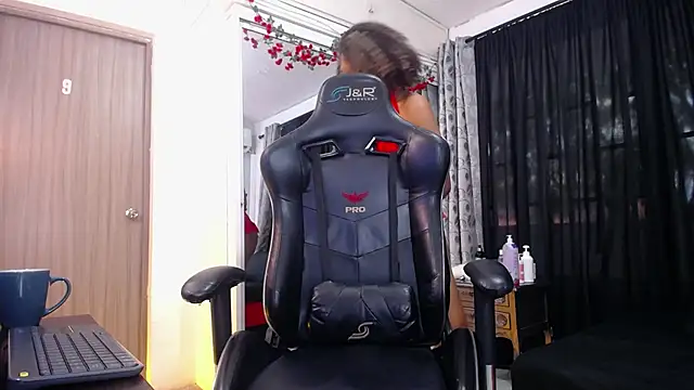 BLACK ROSSE 1 online show from 25, 1, 2025