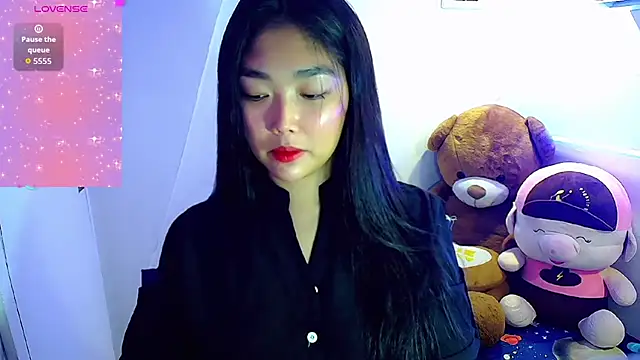 Snapshot of TR4NSCUTI3 chatting on 30, 9, 2025 TR4NSCUTI3 online show from 30, 9, 2025