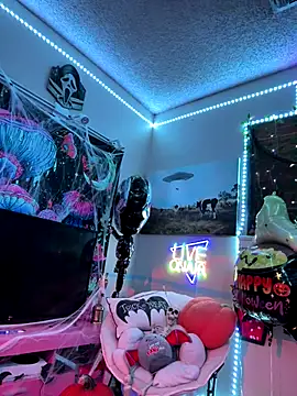 Snapshot of Cutiepiespanks chatting on 29, 10, 2025 Cutiepiespanks online show from 29, 10, 2025