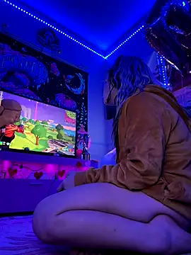 Snapshot of Cutiepiespanks chatting on 9, 11, 2025 Cutiepiespanks online show from 9, 11, 2025