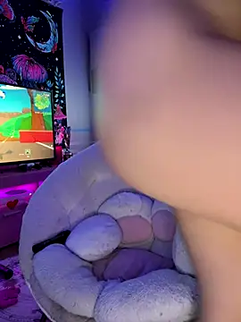 Snapshot of Cutiepiespanks chatting on 9, 11, 2025 Cutiepiespanks online show from 9, 11, 2025