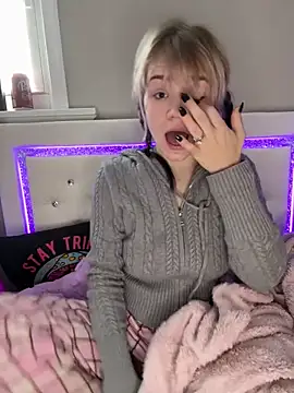 Snapshot of Cutiepiespanks chatting on 12, 2, 2026 Cutiepiespanks online show from 12, 2, 2026