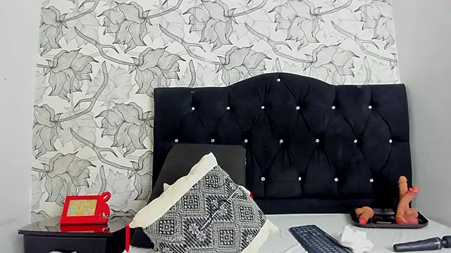 Keira Lennox online show from 15, 1, 2026