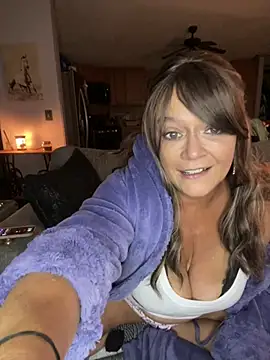 cowgirlc online show from 19, 2, 2025