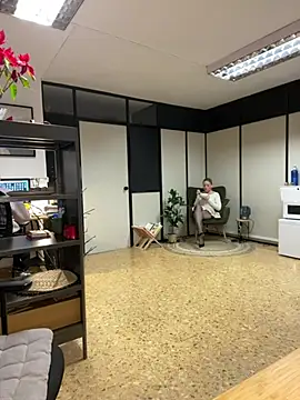 EmaSalis online show from 8, 1, 2025