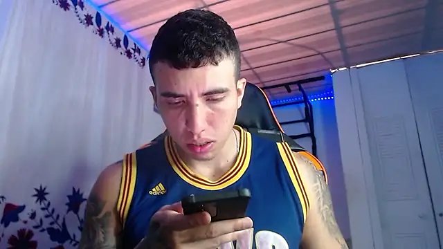 Adam Hudsond online show from 6, 1, 2026