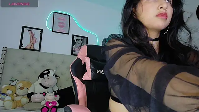 Snapshot of Sweet_baby_hellen chatting on 2, 6, 2026 Sweet baby hellen online show from 2, 6, 2026