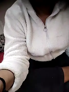 BigBustyRuhi online show from 13, 1, 2025