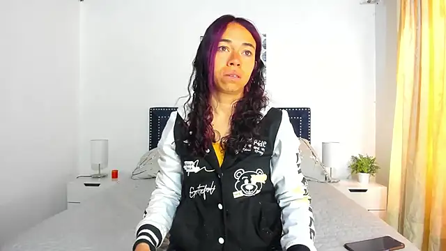 ZulyMichels online show from 24, 9, 2025