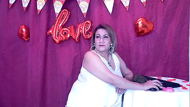 yayita mature online show from 9, 2, 2025