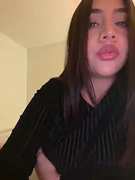 Snapshot of marcimaa chatting on 2, 2, 2025 marcimaa online show from 2, 2, 2025