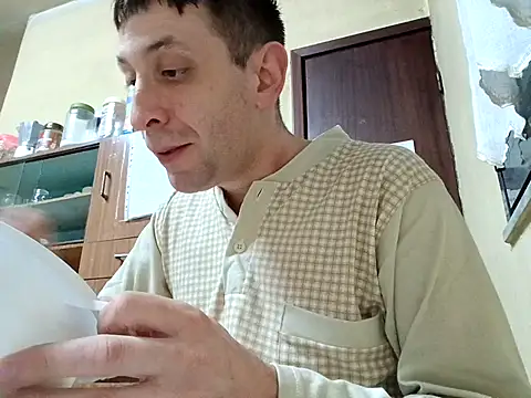 White rabbit  online show from 10, 11, 2025