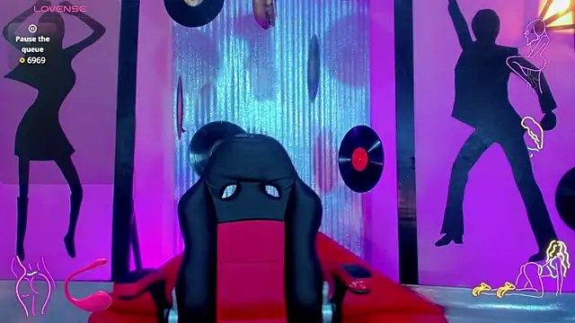 nickyminach  online show from 19, 11, 2025