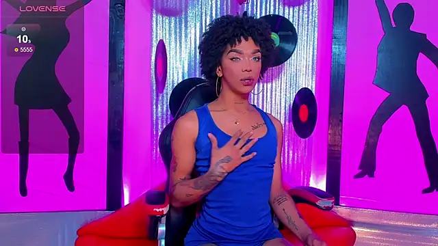 nickyminach  online show from 18, 4, 2026