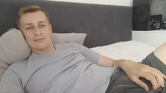 Snapshot of your_andy chatting on 6, 7, 2026 your andy online show from 6, 7, 2026