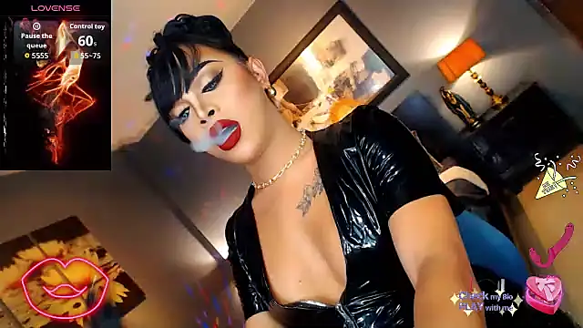 MarryQueen22 online show from 6, 11, 2025