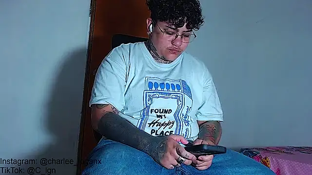 Snapshot of Techno_420_ chatting on 17, 4, 2026 Techno 420 online show from 17, 4, 2026