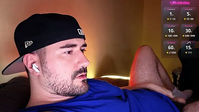 Snapshot of DominantTheo chatting on 24, 2, 2026 DominantTheo online show from 24, 2, 2026