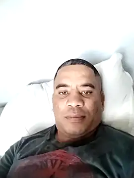 Snapshot of Purplejuice777 chatting on 6, 2, 2026 Purplejuice777 online show from 6, 2, 2026