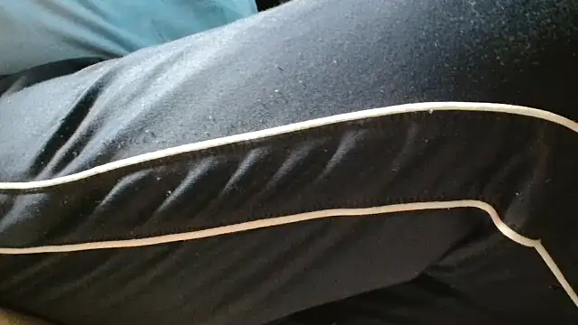 Snapshot of blow2gold chatting on 3, 11, 2025 blow2gold online show from 3, 11, 2025