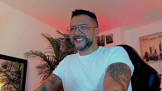 MrFrank tattoo online show from 2, 12, 2024