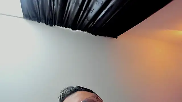 MrFrank tattoo online show from 18, 12, 2024