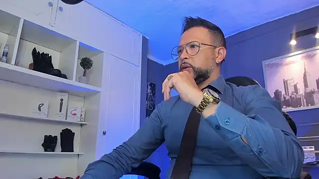 MrFrank tattoo online show from 11, 3, 2025