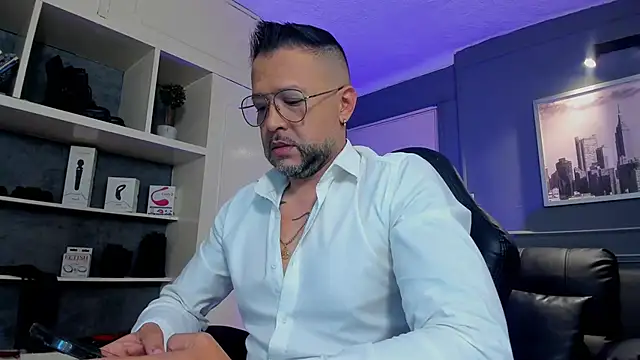 MrFrank tattoo online show from 19, 9, 2025