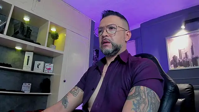 MrFrank tattoo online show from 11, 1, 2026