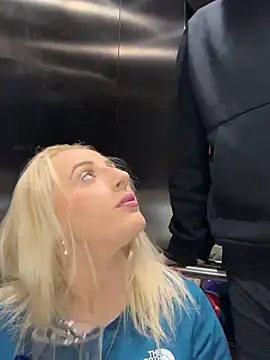 Strongqueen online show from 12, 1, 2025