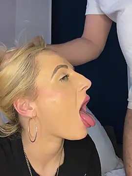 Strongqueen online show from 9, 2, 2025