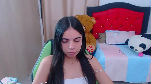 Snapshot of _elenna chatting on 15, 1, 2025 elenna online show from 15, 1, 2025