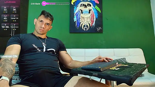 Snapshot of GendersonFit chatting on 20, 10, 2025 GendersonFit online show from 20, 10, 2025