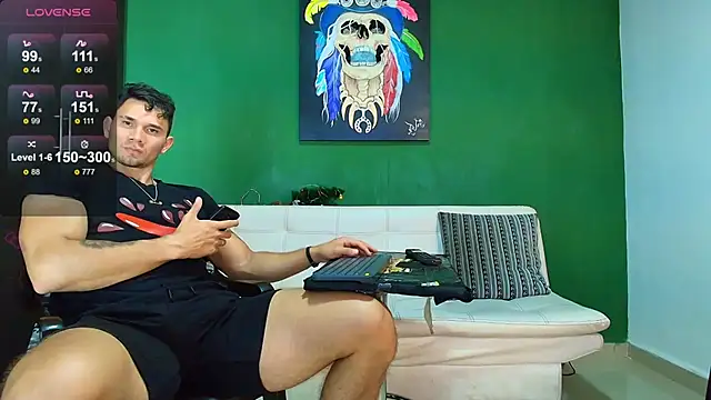 Snapshot of GendersonFit chatting on 15, 11, 2025 GendersonFit online show from 15, 11, 2025