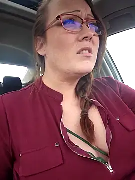 BBWQUEENBEEE online show from 3, 3, 2025