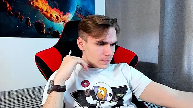 Snapshot of LetsDoSomethingFun chatting on 11, 2, 2025 LetsDoSomethingFun online show from 11, 2, 2025