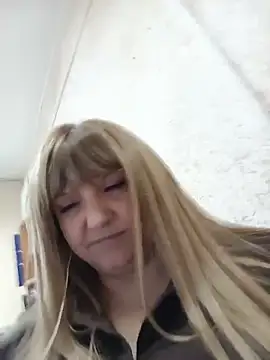 Snapshot of Office_Albertina chatting on 8, 6, 2026 Office Albertina online show from 8, 6, 2026