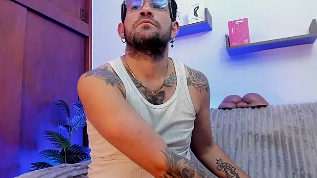 jonathan rivers online show from 4, 11, 2025