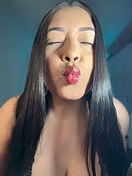 Snapshot of cami_ortiz__ chatting on 16, 5, 2026 cami ortiz online show from 16, 5, 2026