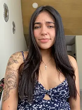 Snapshot of DaphneUwu chatting on 20, 3, 2025 DaphneUwu online show from 20, 3, 2025