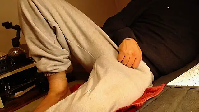 mike30nbg online show from 7, 1, 2025