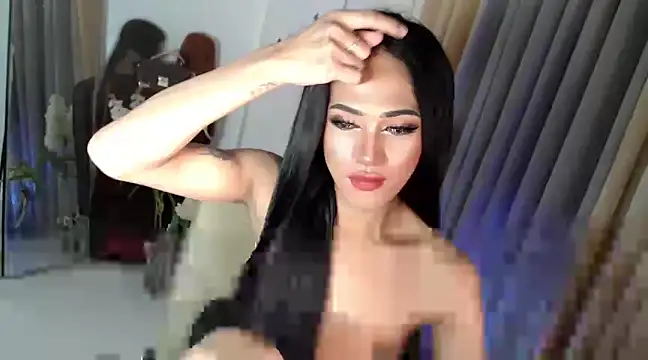 Snapshot of Ts-Glamourosa chatting on 11, 3, 2025 Ts-Glamourosa online show from 11, 3, 2025