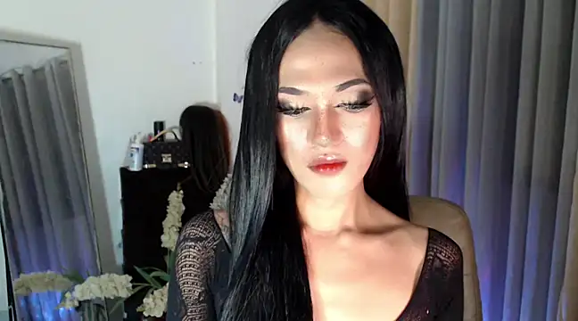 Snapshot of Ts-Glamourosa chatting on 15, 3, 2025 Ts-Glamourosa online show from 15, 3, 2025