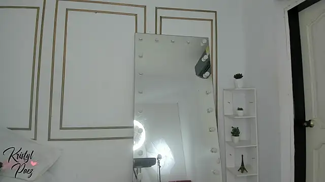 kristyl paez online show from 1, 12, 2025