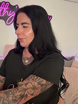 Snapshot of InKed-Kathy chatting on 20, 9, 2025 InKed-Kathy online show from 20, 9, 2025
