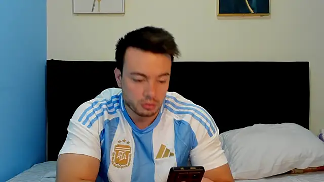 lissandthor13 online show from 9, 4, 2026