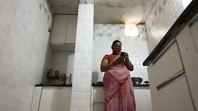 Riyasingh9 online show from 1, 11, 2025