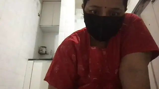 Snapshot of Riyasingh9 chatting on 19, 12, 2025 Riyasingh9 online show from 19, 12, 2025