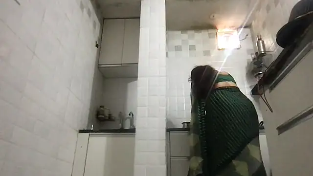 Snapshot of Riyasingh9 chatting on 13, 2, 2026 Riyasingh9 online show from 13, 2, 2026